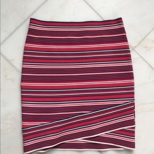 BCBGMaxAzria mini bandage skirt new w/o tags